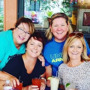 Meet your Posher, Cindy